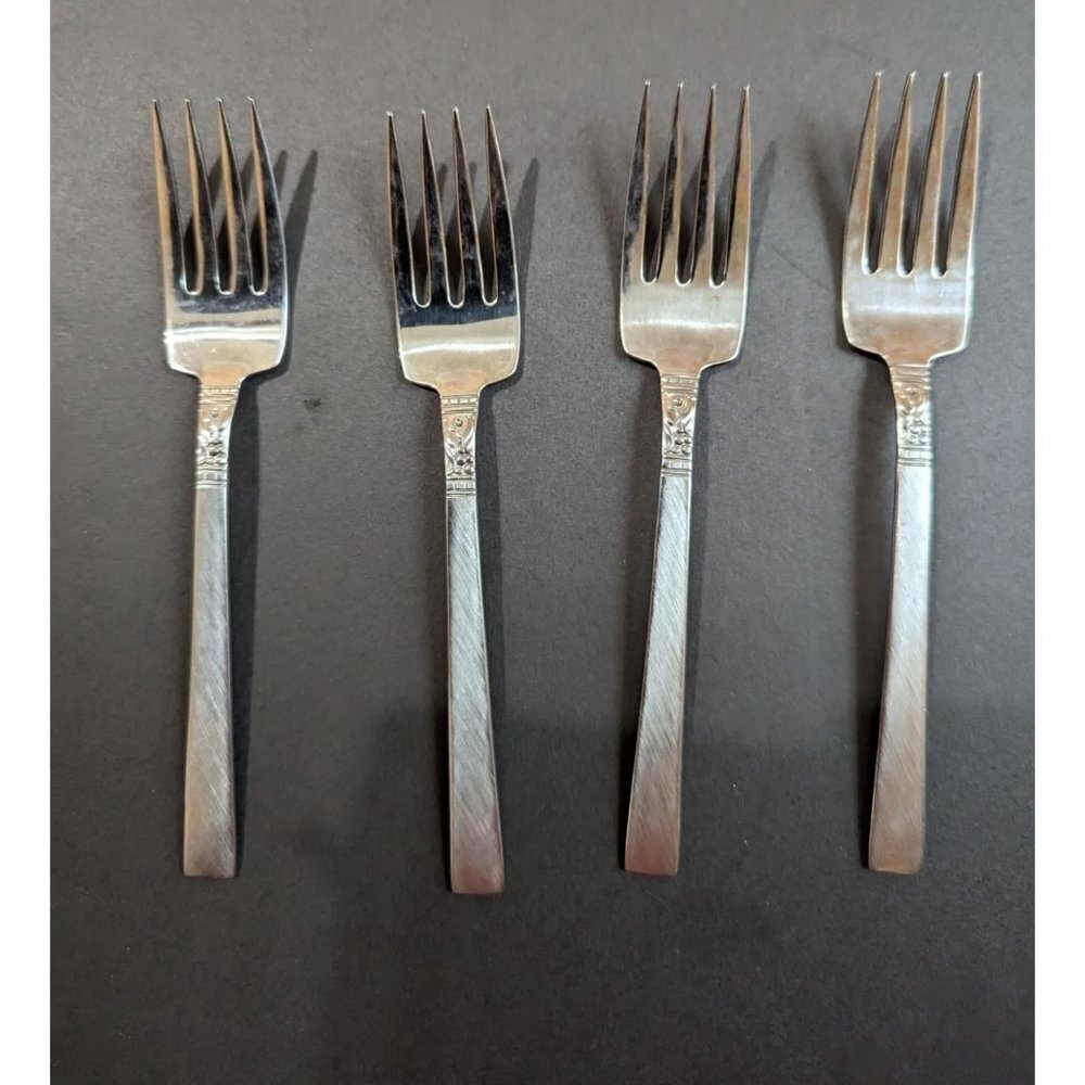 Oneida  Northland (Stainless, WM Dalton‎ glassy finish  salad fork  6 1/2 in set